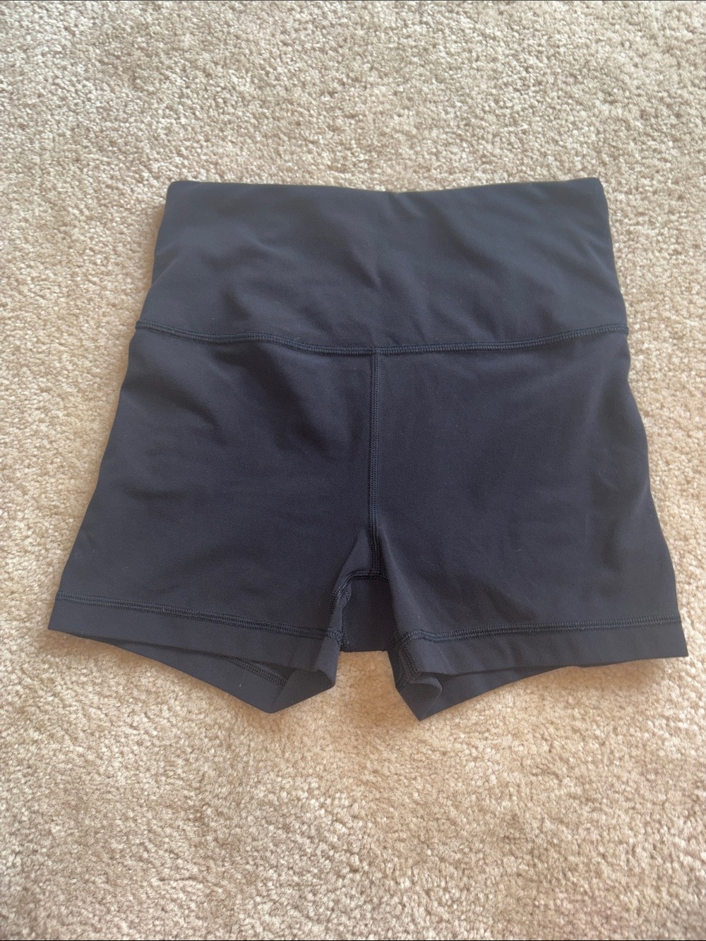 Athleta Black Elation 3” shorts Size xs
